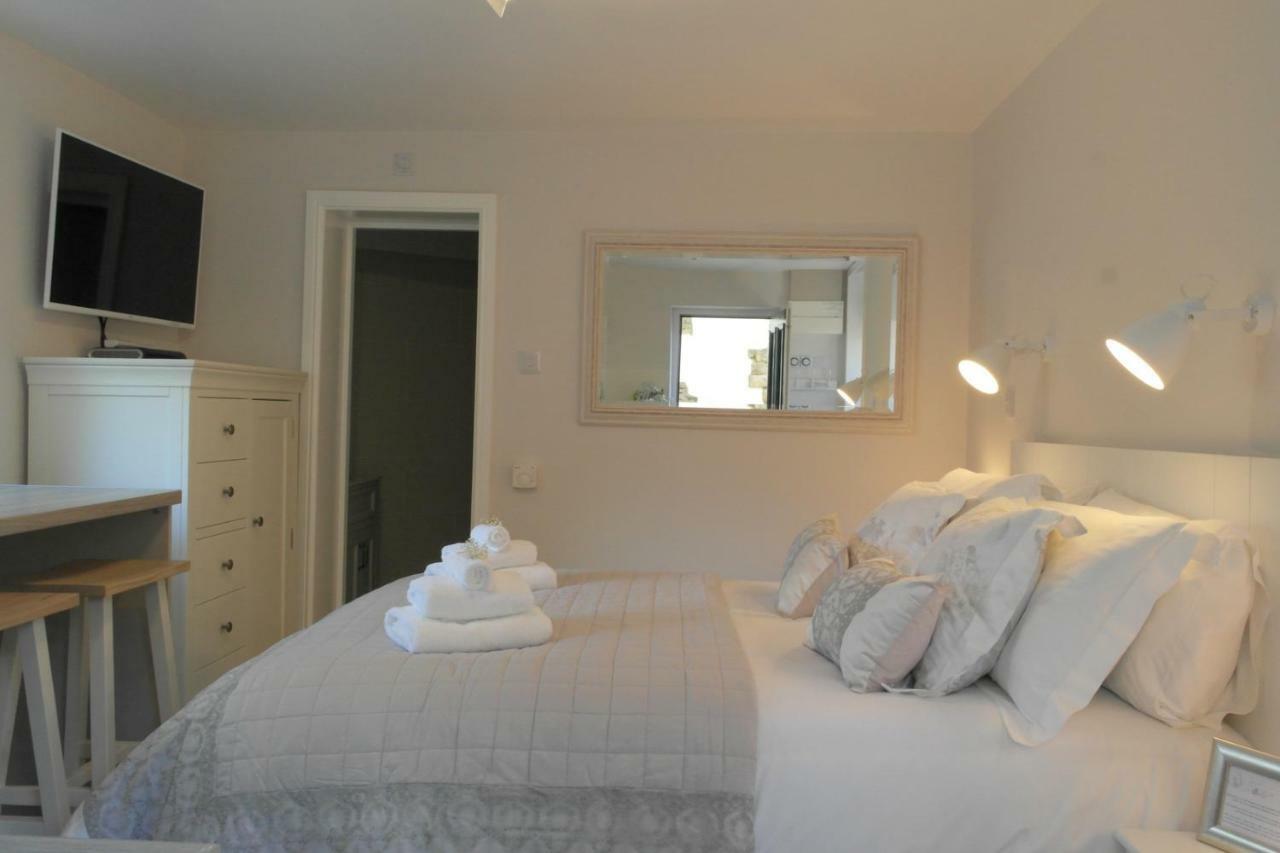 Ashford House 'the Snug' Private Hot Tub Apartment Fylingthorpe